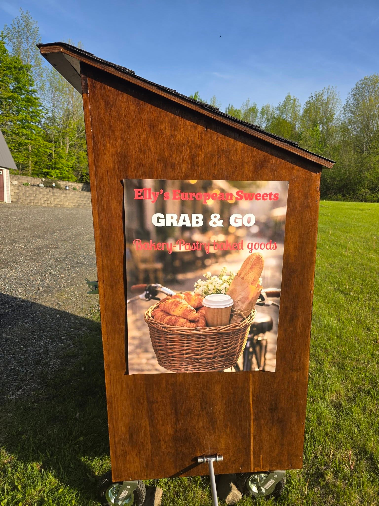 Elly's European Sweets grab-and-go bakery stand in Hodgdon, Maine